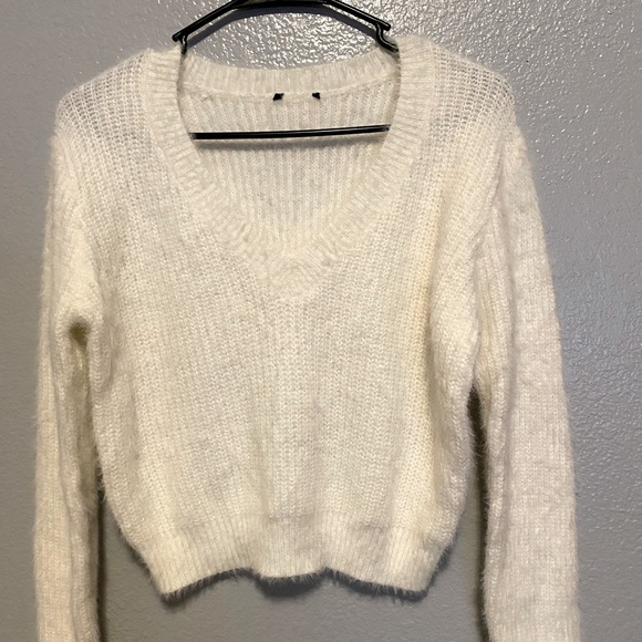 Sweaters - Brand new sweater